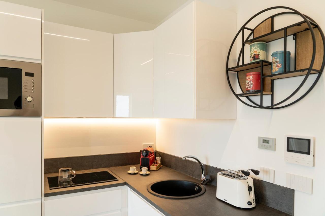 Gentile 46 Luxury Flat Apartment Бари Екстериор снимка