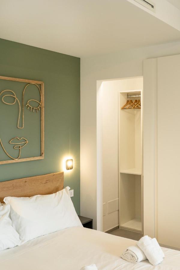 Gentile 46 Luxury Flat Apartment Бари Екстериор снимка