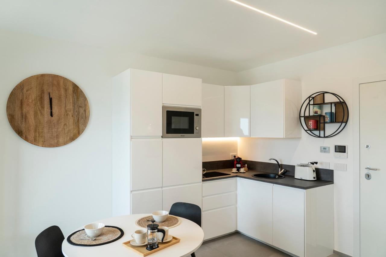 Gentile 46 Luxury Flat Apartment Бари Екстериор снимка